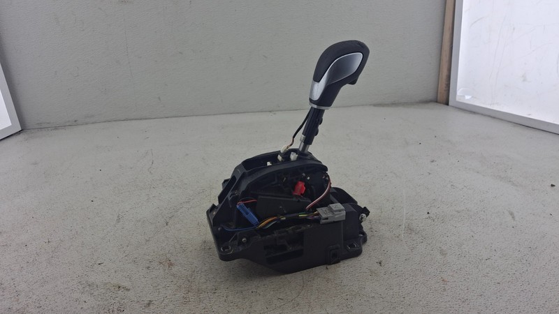 2013-2016 Ford Fusion Automatic Trans Floor Gear Shifter Assembly OEM