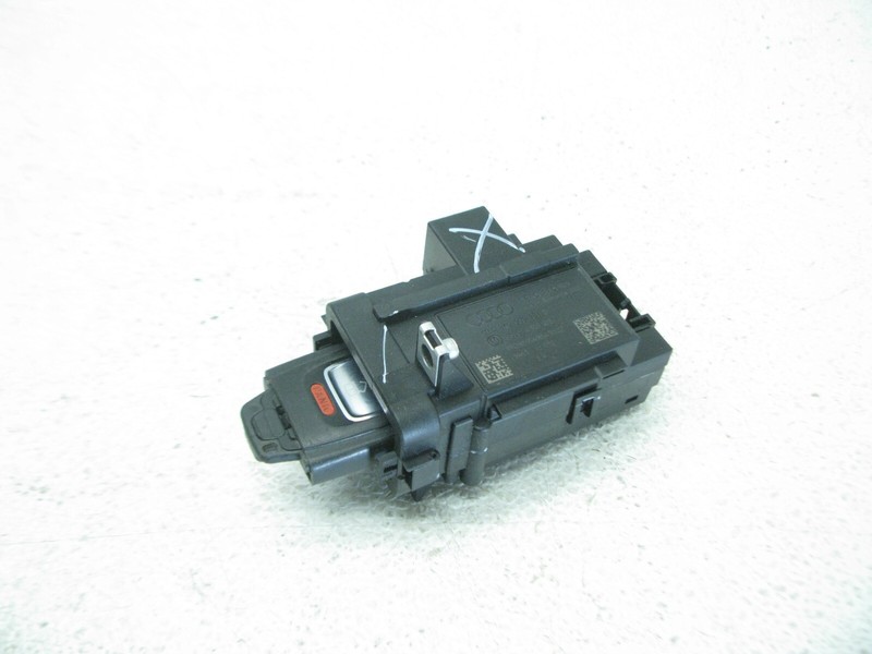 08-16 AUDI 8T A5 S5 RS5 A4 Q5 IGNITION SWITCH KEY SLOT STARTER CONSOLE OEM 09132
