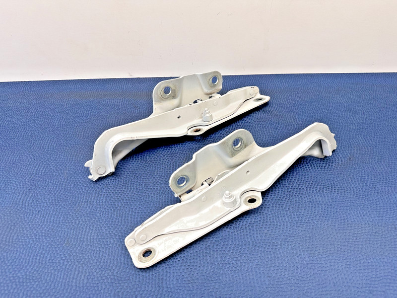 09-15 Jaguar XF XFR Front Left Right Hood Mount Hinge Bracket Assembly SET OEM