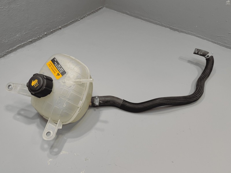 2021 - 2023 NISSAN ROGUE 2.5L RADIATOR COOLANT OVERFLOW RESERVOIR TANK OEM