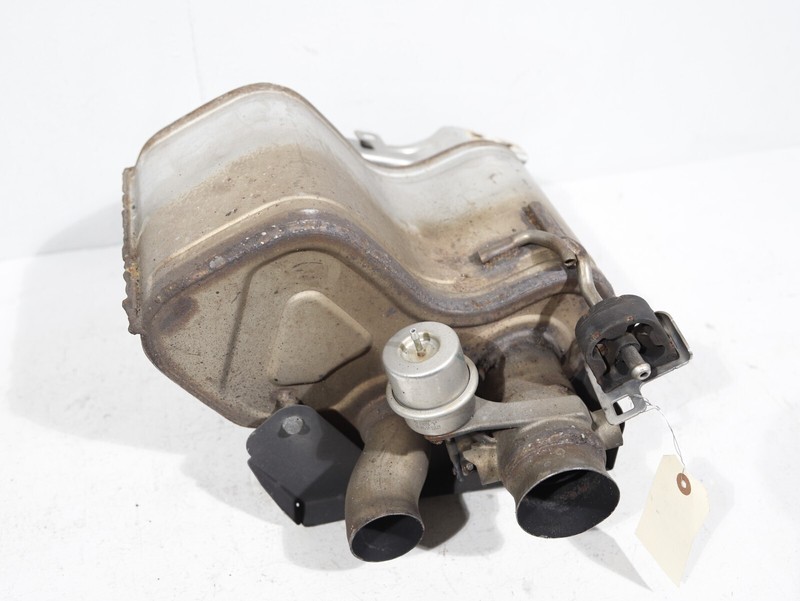 2017-2020 MASERATI LEVANTE 3.0L M161 REAR LEFT DRIVER EXHAUST MUFFLER OEM 69K