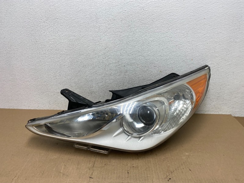 2011 - 2014 Hyundai Sonata Left Driver Lh Side Headlight Halogen AE6752 DW