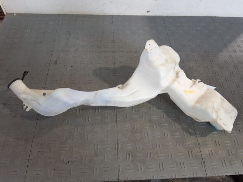 Wash Reservoir Fits 18-22 EQUINOX 3516831
