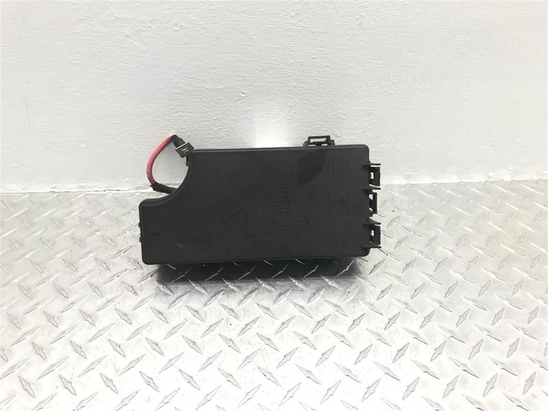 2011-2014 JEEP COMPASS PATRIOT BCM INTEGRATED POWER CONTROL OEM 04692343AF