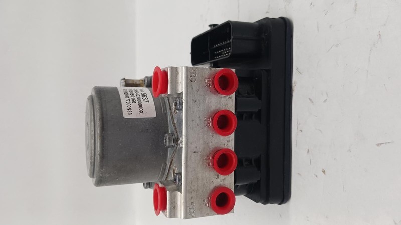 18-'24 CHEVROLET EXPRESS 3500 VAN ABS pump module 2k miles OEM 1 Year Wnty!