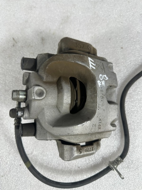 2018 - 2022 HONDA ACCORD FRONT RIGHT PASSENGER SIDE DISC BRAKE CALIPER OEM