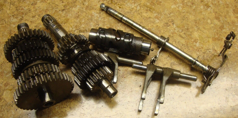 2007 Yamaha XVS650 XVS 650 A V Star Engine Transmission Gears Shift Fork Tranny