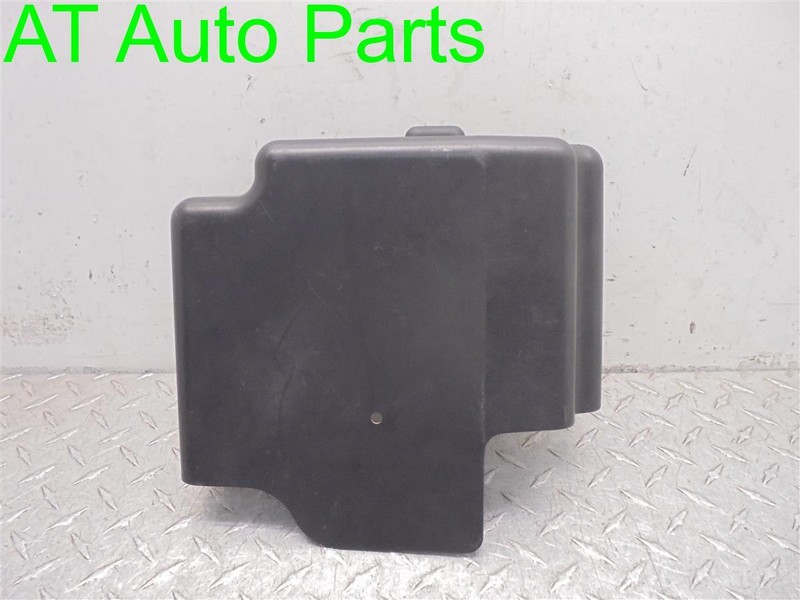 00 01 02 GMC YUKON TAHOE ESCALADE EXT FUSE BOX TOP COVER OEM 15071609