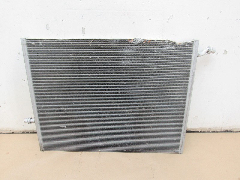 Mercedes S560 2020 W222 4.0L Auxiliary Radiator 18-20 |