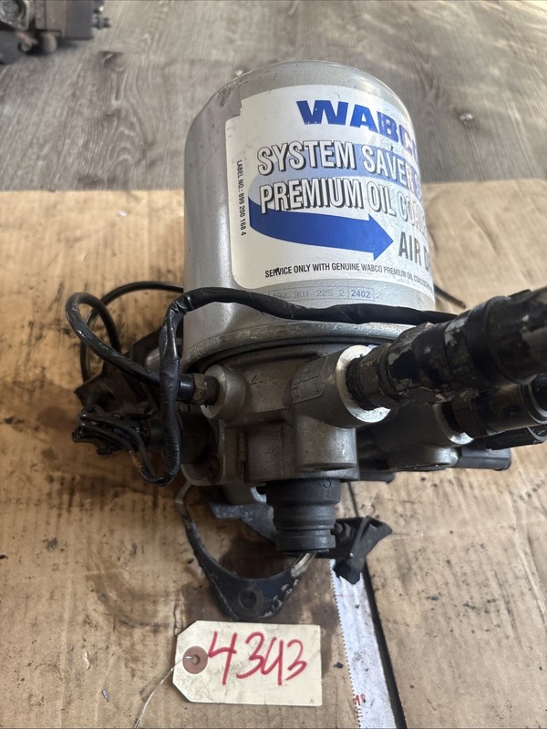 WABCO SS1200UP SYSTEM SAVER 1200UP 12V AIR DRYERMissing P/N