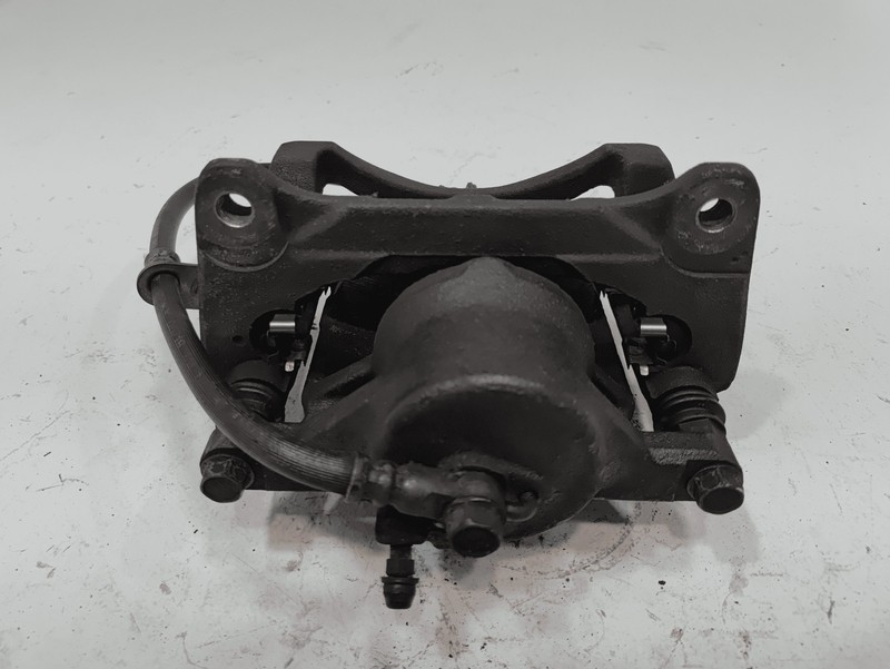 2018-2024 TOYOTA CAMRY FRONT RIGHT PASSENGER SIDE BRAKE CALIPER OEM