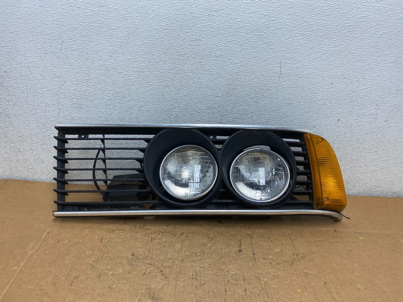 1978 to 1982 BMW 7 E23 733iLeft Driver LH Halogen Headlight W/Cover N6530 DG