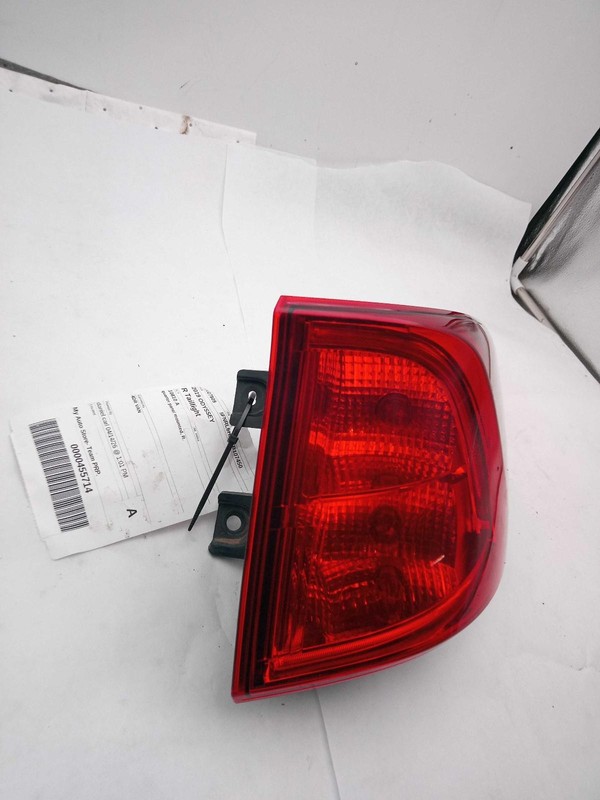 2019 Honda Odyssey Right Tail Light Assembly Grey OEM Used 125K Miles