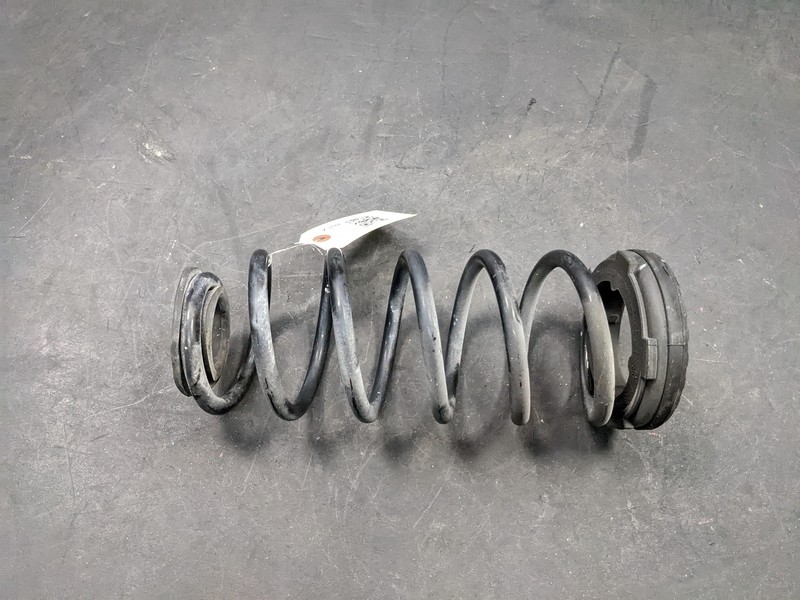 Rear Left Coil Spring 2019 Kia Soul 55330-B2330 2014 2015 2016 2017 2018