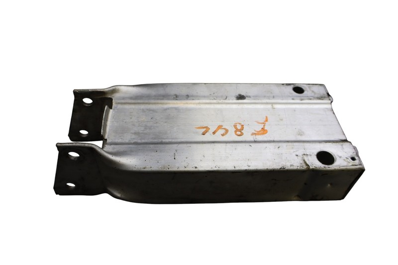 06-18 Mercedes W212 E350 CLS550 Front Left Bumper Reinforcement Bracket Oem