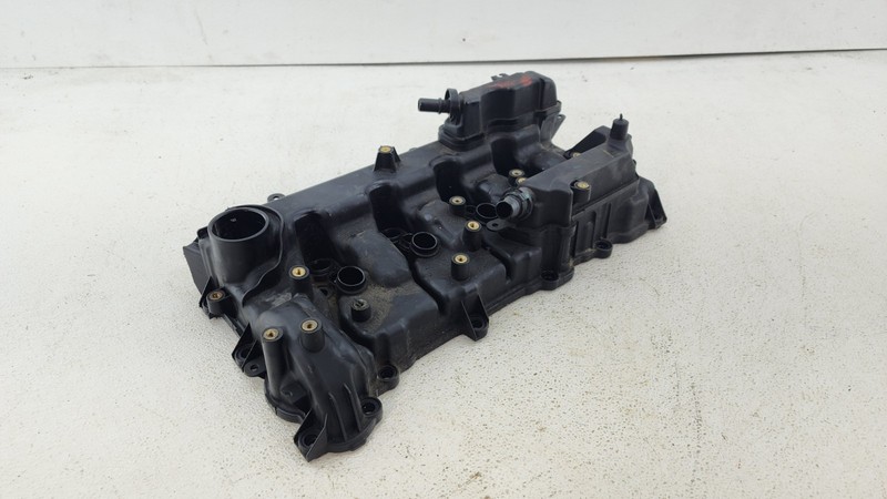 2017-2025 Alfa Romeo Giulia 2.0L Engine Cylinder Head Valve Cover OEM