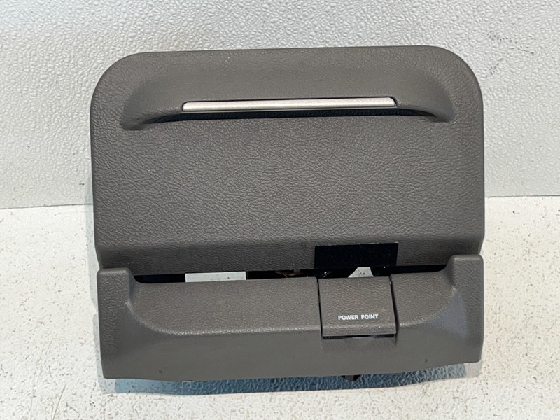 06-11 Lincoln Town Car Front Dash Ash Tray Power Outlet OEM