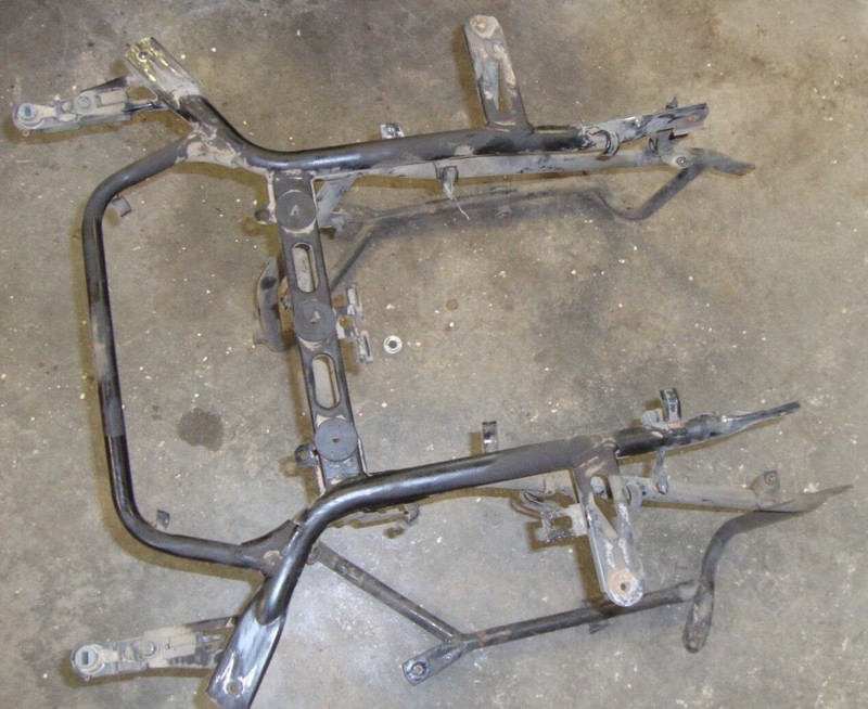1991 Honda Goldwing GL1500 GL 1500 Rear Back Sub Frame Support Saddle Bag Mount