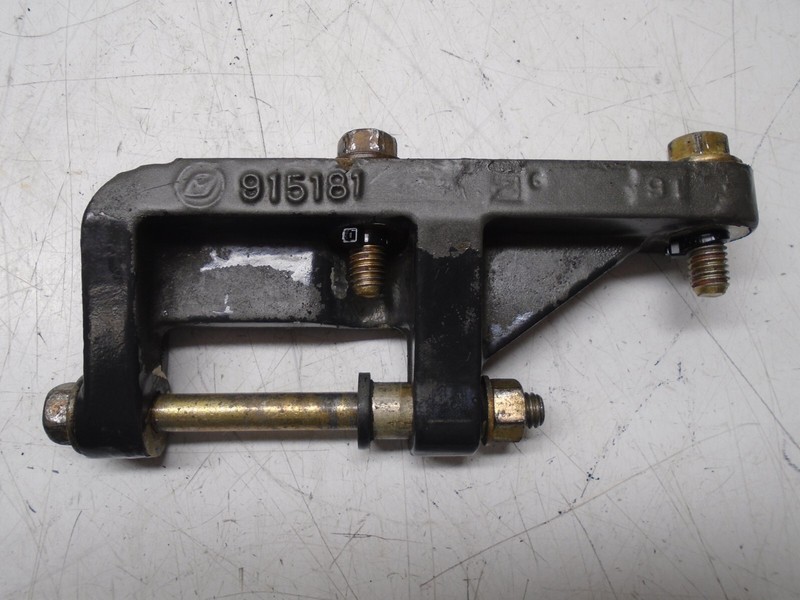 D6a OMC VOLVO ALTERNATOR BRACKET915181 0915181