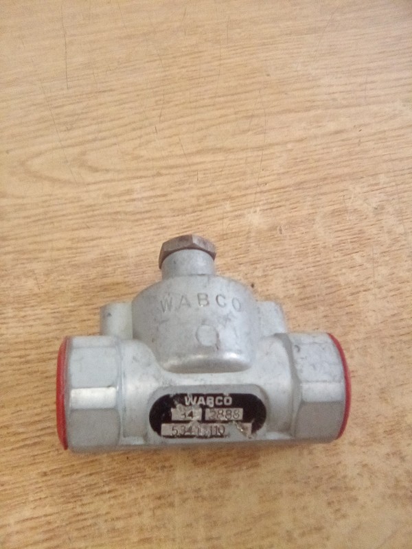 Wabco 34-2888 Valve