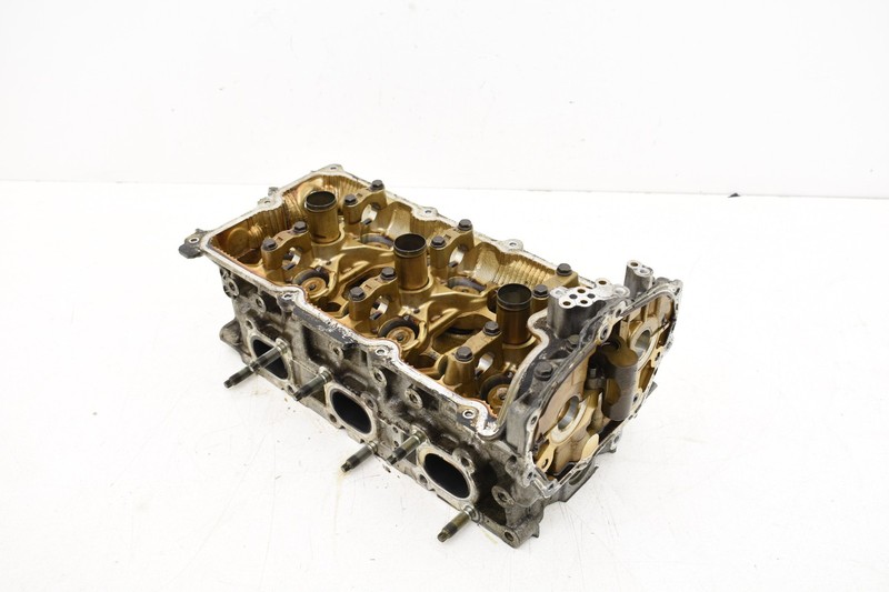 2003 Infiniti G35 VQ35DE Right Passenger Cylinder Head Assembly OEM KW66