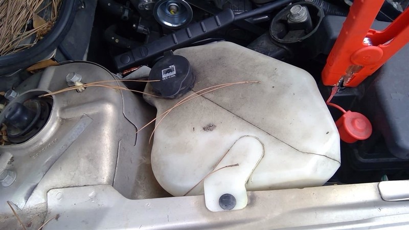 Coolant Reservoir CX Fits 06-11 LUCERNE 732059