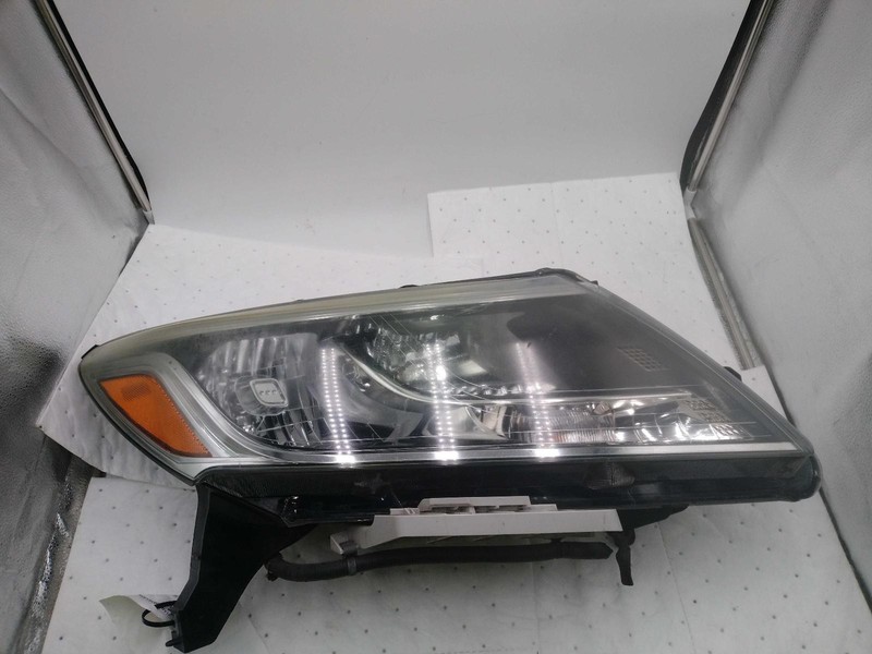 2014 Nissan Pathfinder Left Headlight Assembly Grey 469820 Used 128k Miles