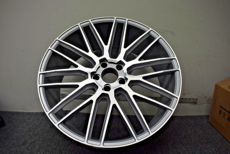WHEEL RIM 22X9 FACTORY OEM Porsche 911 Turbo 2022 21" Rear