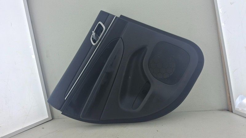 2017-2018 JEEP GRAND CHEROKEE REAR LEFT DRIVER SIDE DOOR PANEL TRIM COVER OEM
