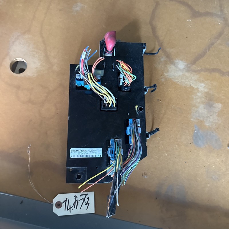 INTERNATIONAL Prostar BCM Body Control Module 32447-106 3833153C5