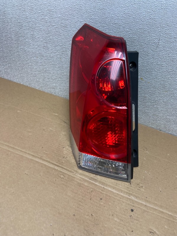 2004 to 2009 Nissan Quest Left Driver Lh Side Tail Light AB4457 LK