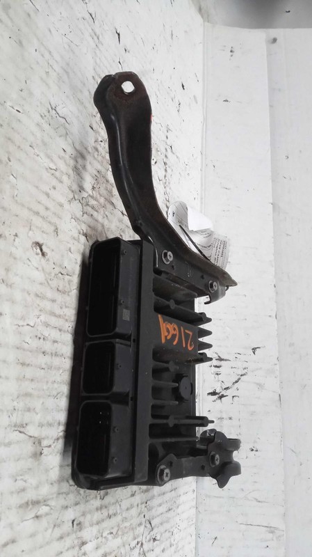 2019 Toyota Camry Engine Control Module ECM 2.5L OEM Black 88K Miles