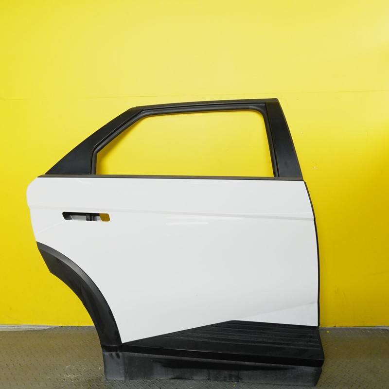 2022-2025 HYUNDAI IONIQ 5 RIGHT REAR PASSENGER SIDE DOOR SHELL OEM 77004-GI101