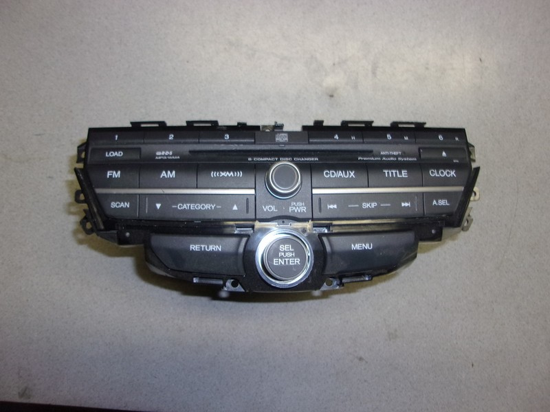 Honda 6-Disc CD Player DEX-3117XZHS2, Factory In-Dash Unit *FREE SHIPPING*
