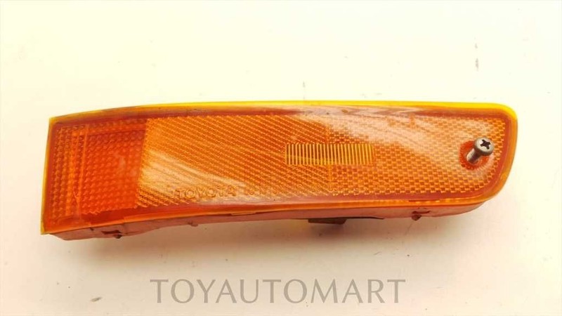 Driver Corner/Park Light Park Lamp-turn Signal Outer Fits 92-94 CAMRY 4320
