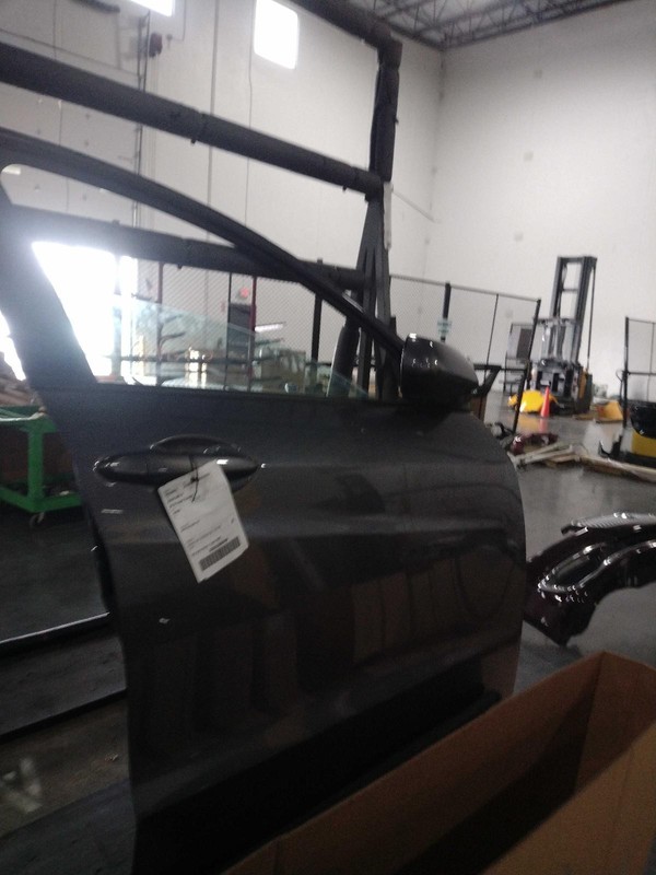 2019 Honda HR-V Right Front Door Grey 264516 Used 118K Miles OEM