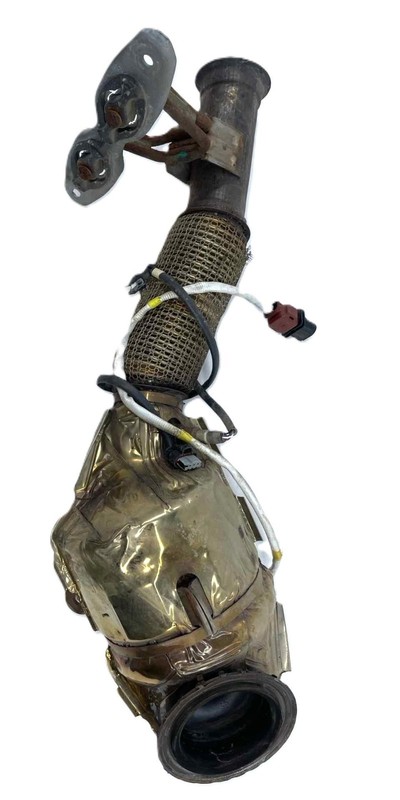 2020-2021 Buick Encore 1.2L Catalytic Converter W/ O2 Sensors Heat Shield OEM