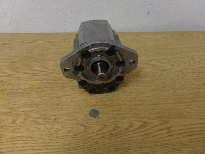 Hydraulic Pump 109922 Refurbished *FREE SHIPPING*