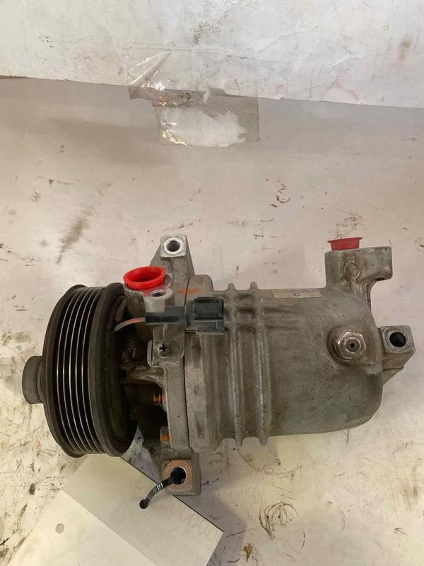 A/c Air Compressor NISSAN VERSA Htbk 09 10 11 12