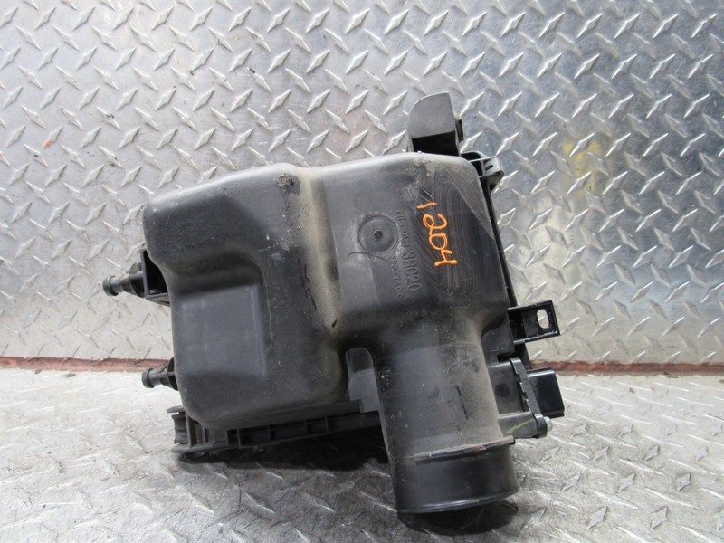2013-2019 NISSAN SENTRA AIR CLEANER FILTER BOX 1.8L