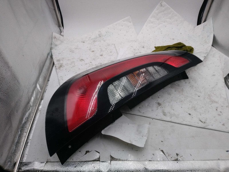 2018 KIA SOUL Left Tail Light Assembly Black OEM Used 292125 115k Miles