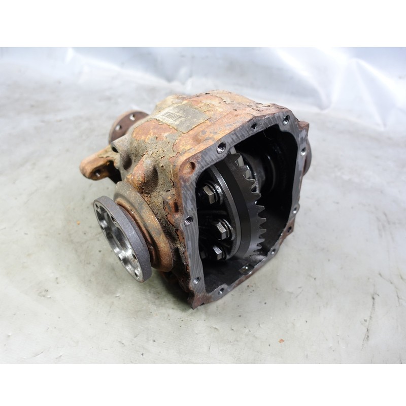 BMW E82 E88 128i 1-Series Rear Differential Carrier 3.73 Auto OEM 2008-2013