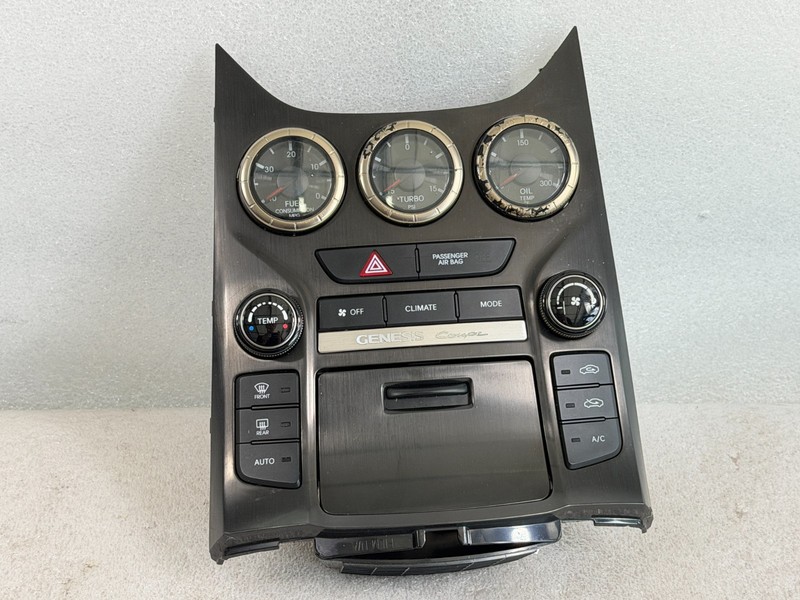 2013-2014 Hyundai Genesis Coupe 2.0T Ash Tray / Climate Control / Gauge OEM