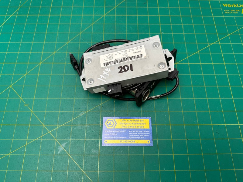 09-11 JAGUAR XF X250 BLUETOOTH & IPOD RECEIVER CONTROL MODULE W/ CABLE OEM
