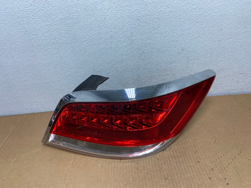 2010 to 2013 Buick Lacrosse Right Passenger RH Side Tail Light Oem AD0833 LK