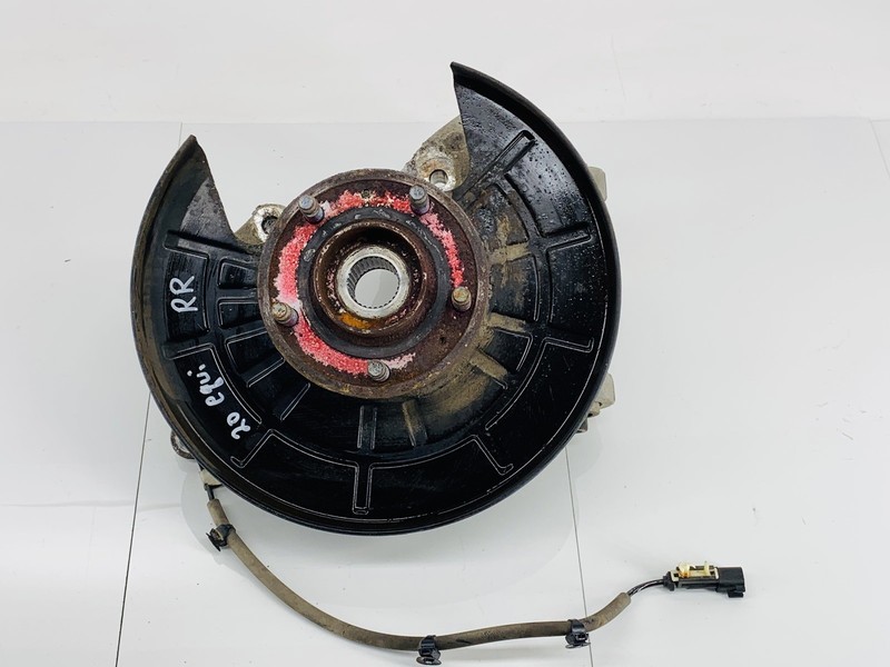 18-24 CHEVROLET EQUINOX AWD REAR RIGHT SIDE SPINDLE KNUCKLE WHEEL HUB OEM