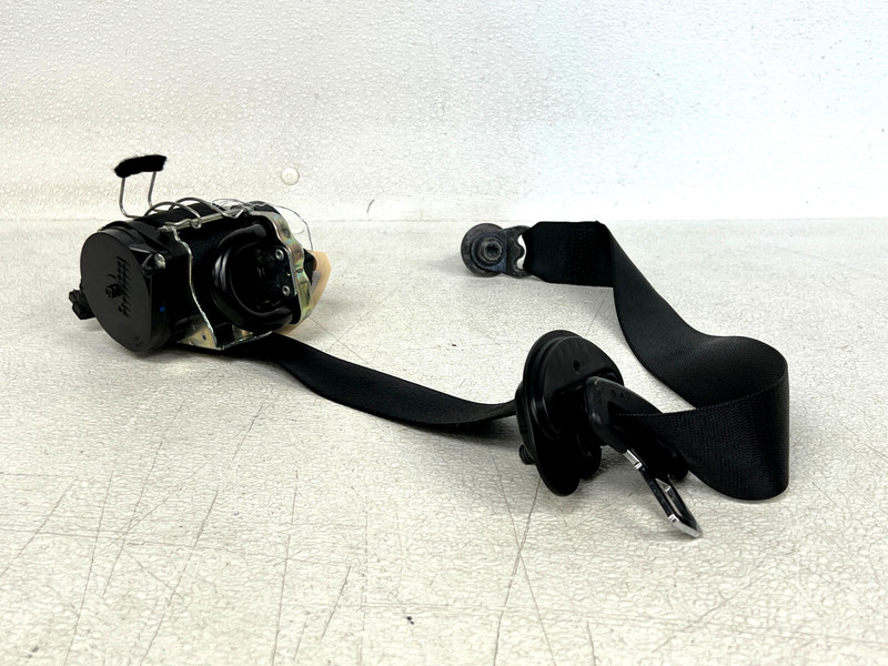 ⭐2014-2019 MINI COOPER FRONT RIGHT SIDE SEAT BELT RETRACTOR ASSEMBLY OEM LOT2613