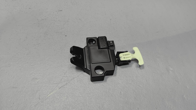 2019-2022 Avalon Rear Trunk Deck Lid Latch Lock Actuator Motor OEM