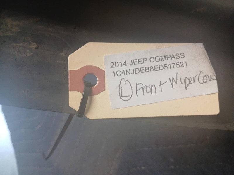 15 JEEP COMPASS Left Wiper Cowl