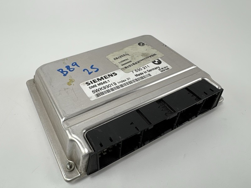2004 BMW E46 325Ci Engine Computer Control Module ECU ECM OEM 7530211